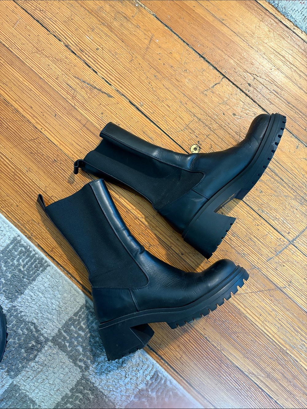 Steve Madden Hesitant Boot (9.5/Black)